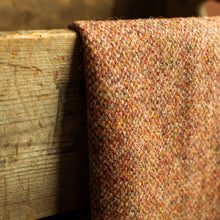Load image into Gallery viewer, Harris Tweed Fabric 005
