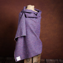 Load image into Gallery viewer, Harris Tweed Fabric 35