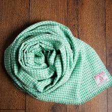 Load image into Gallery viewer, Harris Tweed Fabric 38