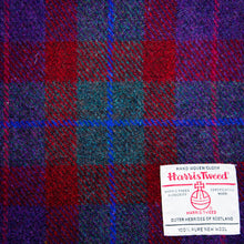 Load image into Gallery viewer, Harris Tweed Fabric 05