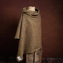 Load image into Gallery viewer, Harris Tweed Fabric 47
