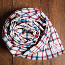 Load image into Gallery viewer, Harris Tweed Fabric 58