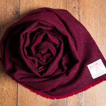 Load image into Gallery viewer, Harris Tweed Fabric 60