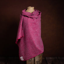 Load image into Gallery viewer, Harris Tweed Fabric 67