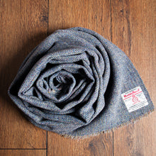 Load image into Gallery viewer, Harris Tweed Fabric 77