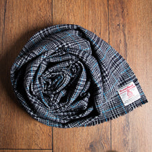 Load image into Gallery viewer, Harris Tweed Fabric 83