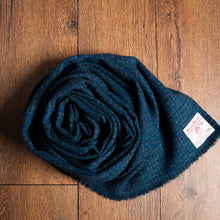 Load image into Gallery viewer, Harris Tweed Fabric 84