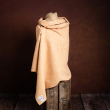 Load image into Gallery viewer, Harris Tweed Fabric 88