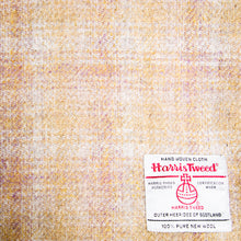 Load image into Gallery viewer, Harris Tweed Fabric 104