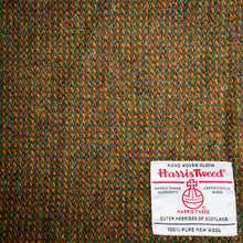 Load image into Gallery viewer, Harris Tweed Fabric 111