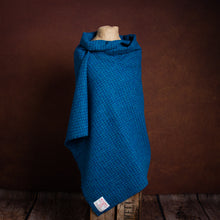 Load image into Gallery viewer, Harris Tweed Fabric 113