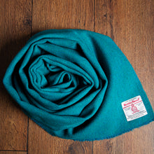 Load image into Gallery viewer, Harris Tweed Fabric 118