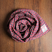 Load image into Gallery viewer, Harris Tweed Fabric 121