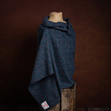 Load image into Gallery viewer, Harris Tweed Fabric 122