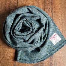 Load image into Gallery viewer, Harris Tweed Fabric 15