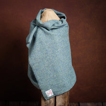 Load image into Gallery viewer, Harris Tweed Fabric 15