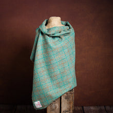 Load image into Gallery viewer, Harris Tweed Fabric 20