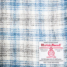 Load image into Gallery viewer, Harris Tweed Fabric 23