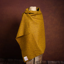 Load image into Gallery viewer, Harris Tweed Fabric 25