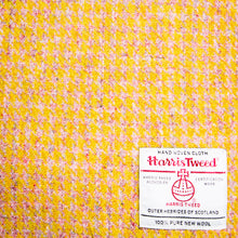 Load image into Gallery viewer, Harris Tweed Fabric 26