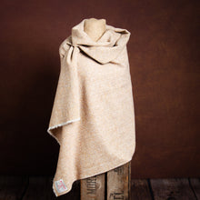 Load image into Gallery viewer, Harris Tweed Fabric 32