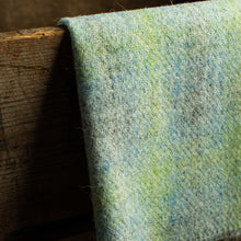 Load image into Gallery viewer, Harris Tweed Fabric 034