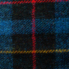Load image into Gallery viewer, Harris Tweed Fabric 050