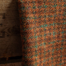 Load image into Gallery viewer, Harris Tweed Fabric 070