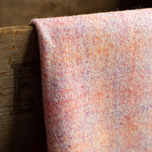 Load image into Gallery viewer, Harris Tweed Fabric 086