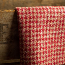 Load image into Gallery viewer, Harris Tweed Fabric 0103