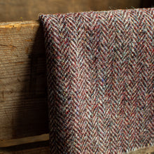 Load image into Gallery viewer, Harris Tweed Fabric 0107