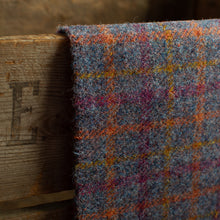Load image into Gallery viewer, Harris Tweed Fabric 0120