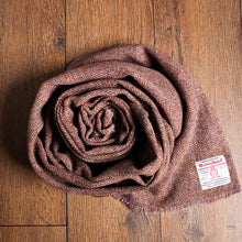 Load image into Gallery viewer, Harris Tweed Shawl 80
