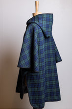 Load image into Gallery viewer, Ladies Harris Tweed Hooded Cape - Style 01
