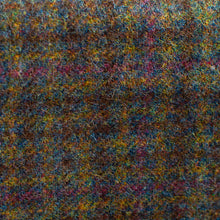 Load image into Gallery viewer, Harris Tweed Fabric 0113
